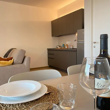 Stella's Place Apartment Garda (Verona)